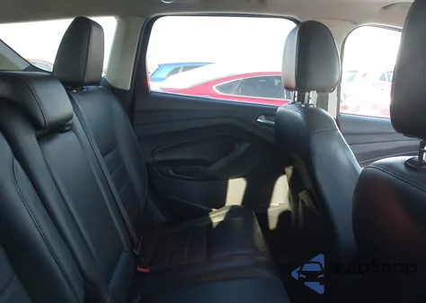 2015 Ford Escape Titanium z USA, uszkodzony, nr VIN 1FMCU9J96FUA02531